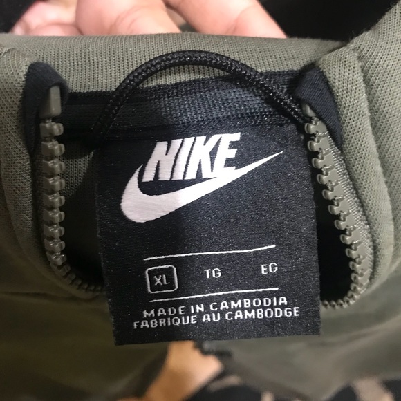 Nike tech fleece - Picture 3 of 3